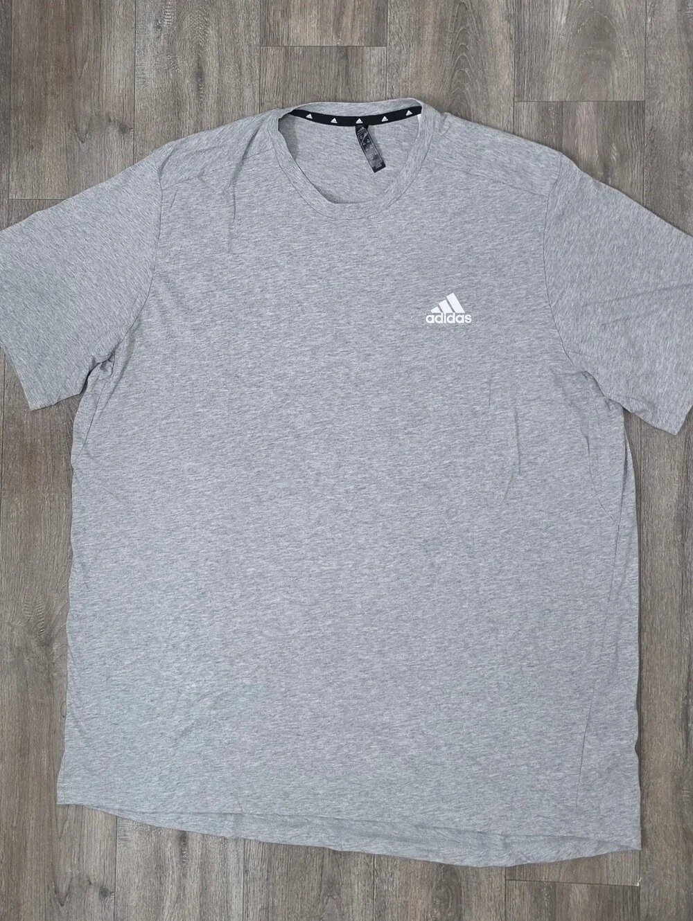 adidas Men's Aeroready Light Gray Short Sleeve Logo Tee-Size 2XLT